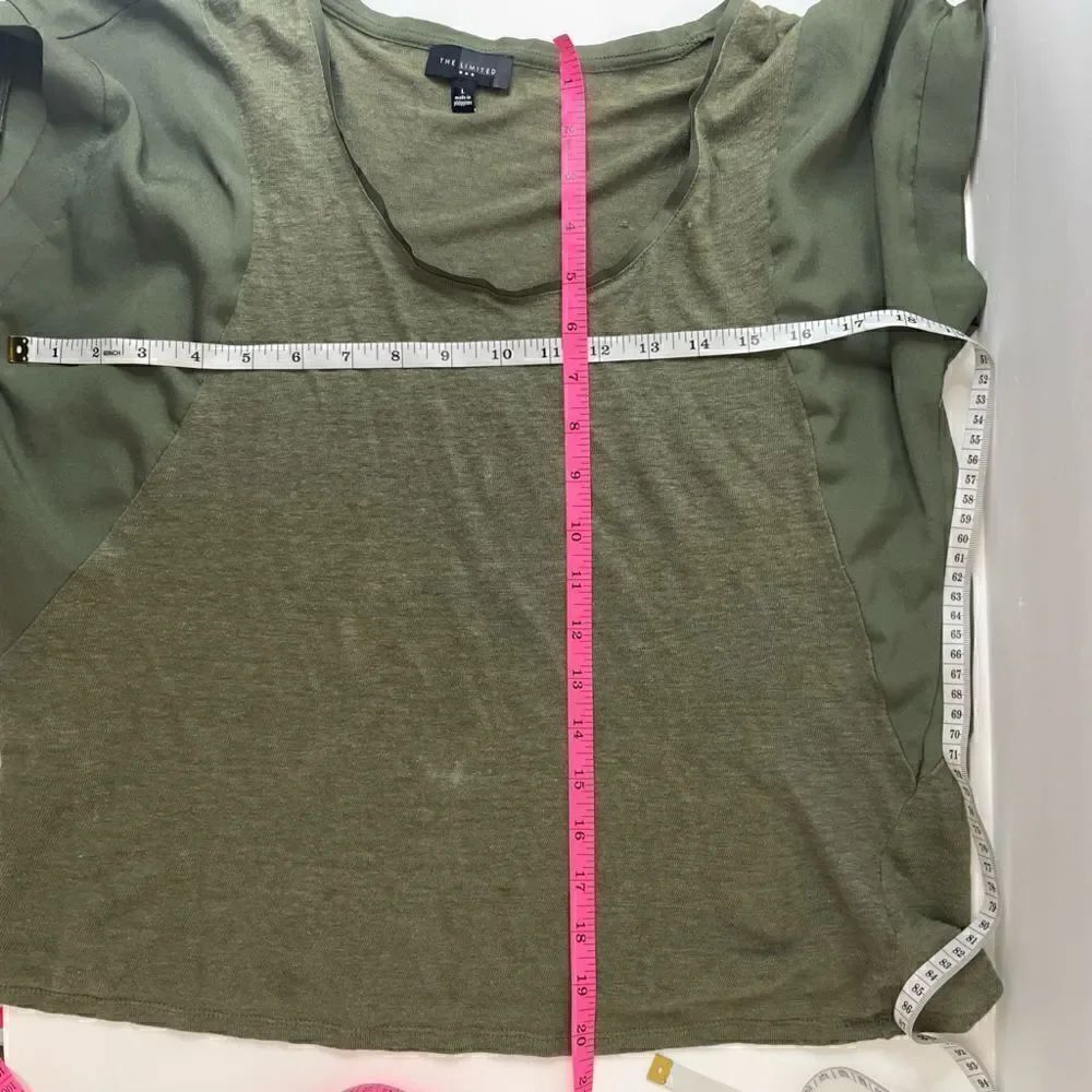 Linen| The Limited| Large| Olive Army Green| lightweight| basic - Picture 8 of 10